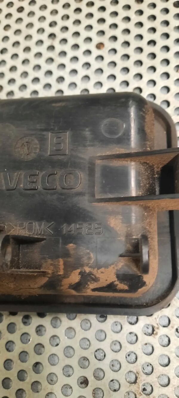 b63967f3f21e5cb22d1bb36ca8d520db