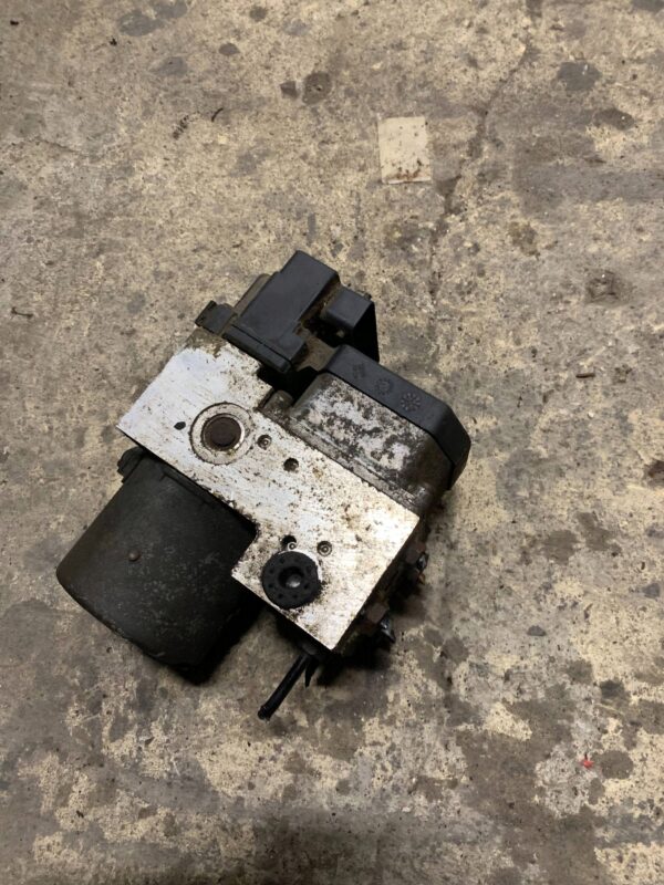 4071d491d21e25dfefb6659a81ae053a