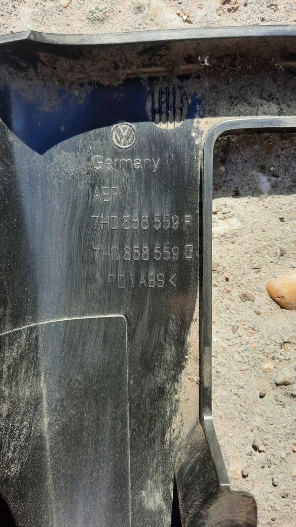 12244217485709d41b343f057ea561e5