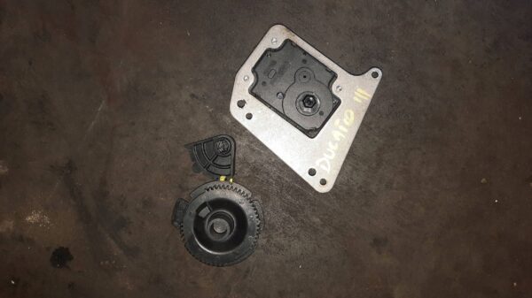 dd29e48b3278315cc21c3fa5f1be96f6