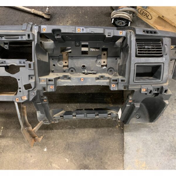 e1b063406ce8fe42f0ea8b5356592081