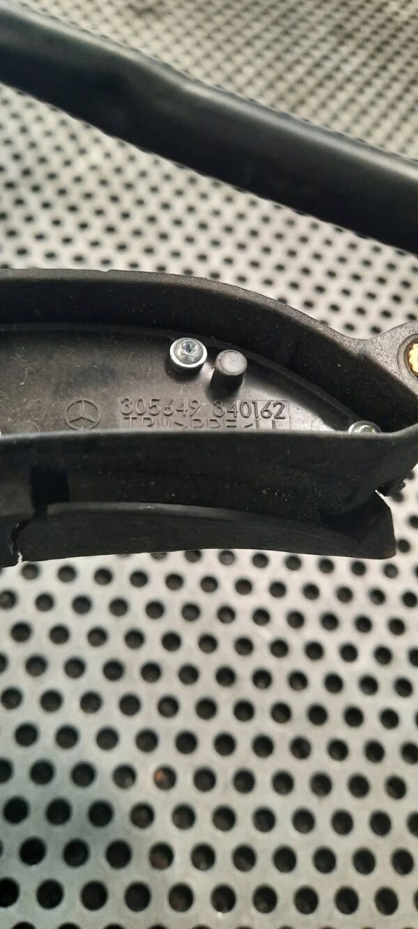 9722d0cb59108759aedd05bece03395d