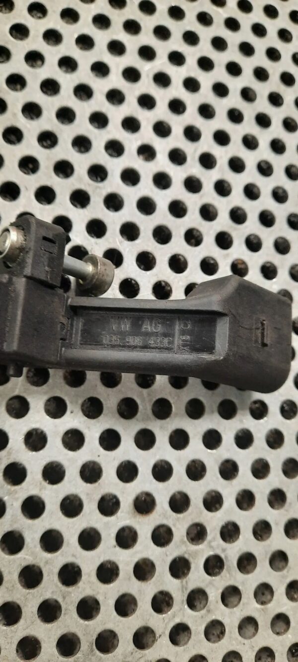 144328b589ee1c3a1b6872e81faf334b