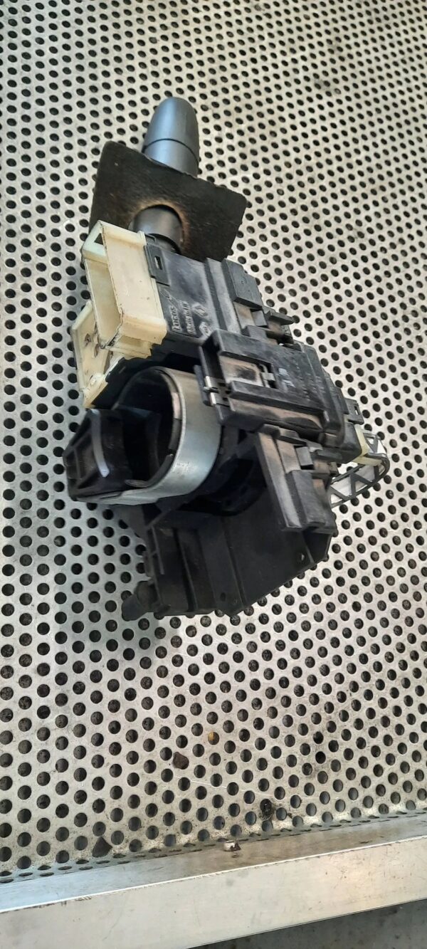 d628ff3e1381317f231d38ab310c4ef6