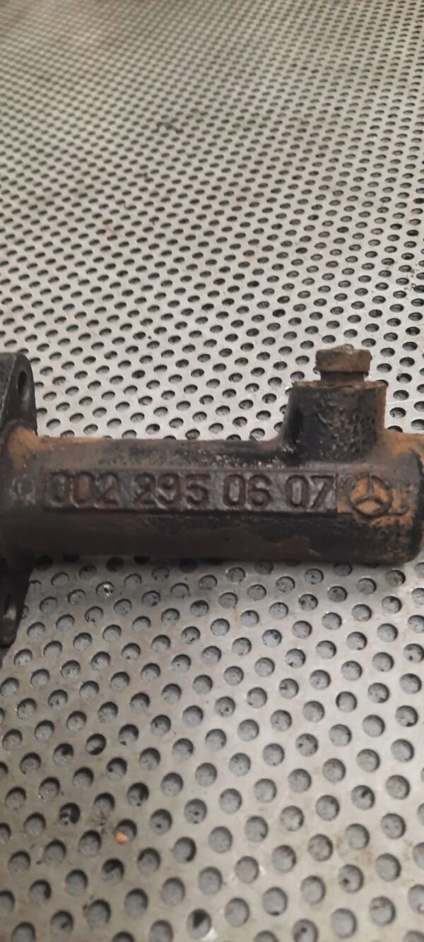 a1b81eafdb4ae80955b95e4325269d45