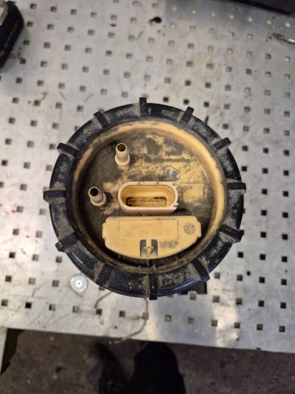 b15573ae38ce2147b654138e852c89bd