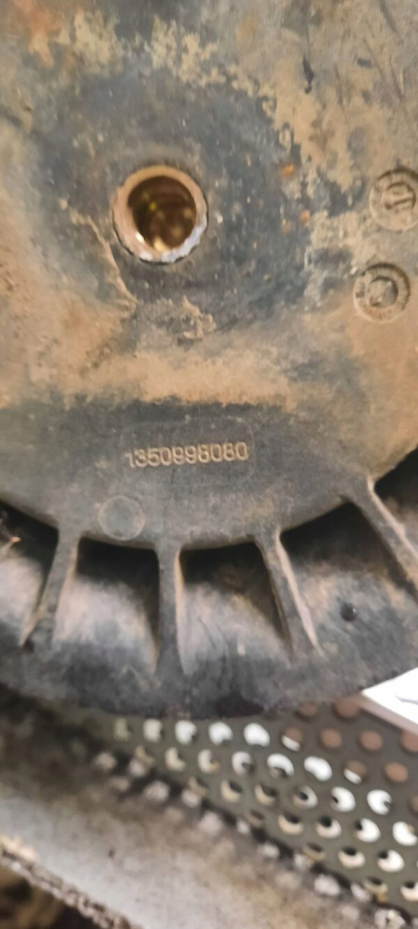 b675977042a76056b19954d994863031