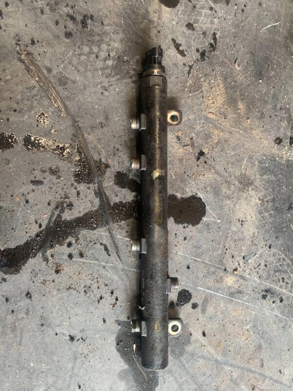 dbcb8e130cbe31bf0adcd28a83a6906b