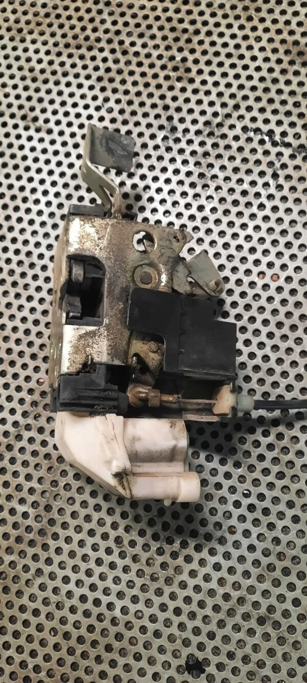 3cfbafcd466f3a804b686d84b19299ee