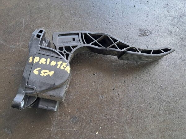 e2c80d13a20bd85419b6b5ba66bb6c54