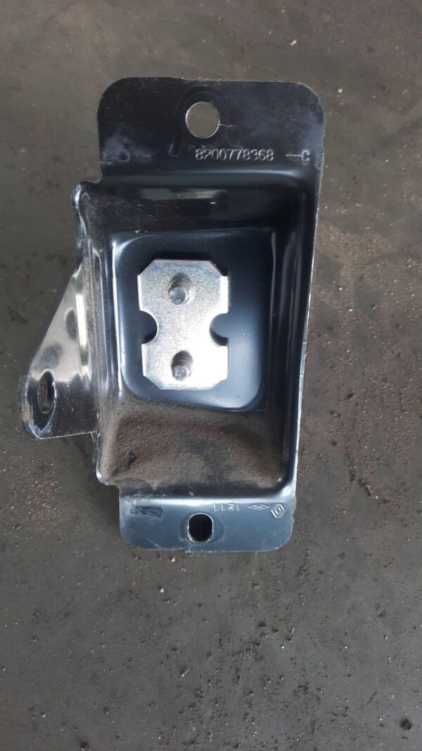 944e67633d7c8c767bd0e2f78efafde3