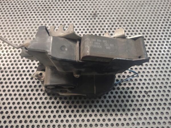 fea4100f3f164a256f5d58c3a494dfc3