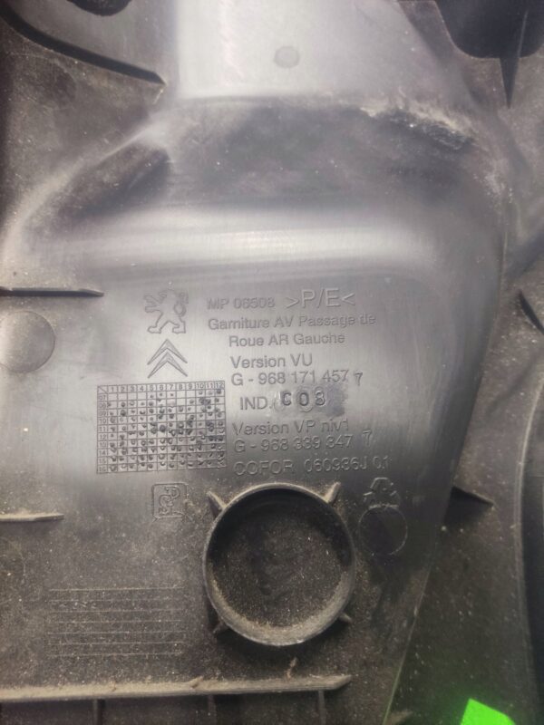 c1da303bb4cb95e5caa1cd3ddd20c523