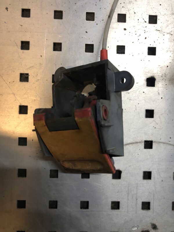 c5eead7a0c1345f5f692b3e2e701d043