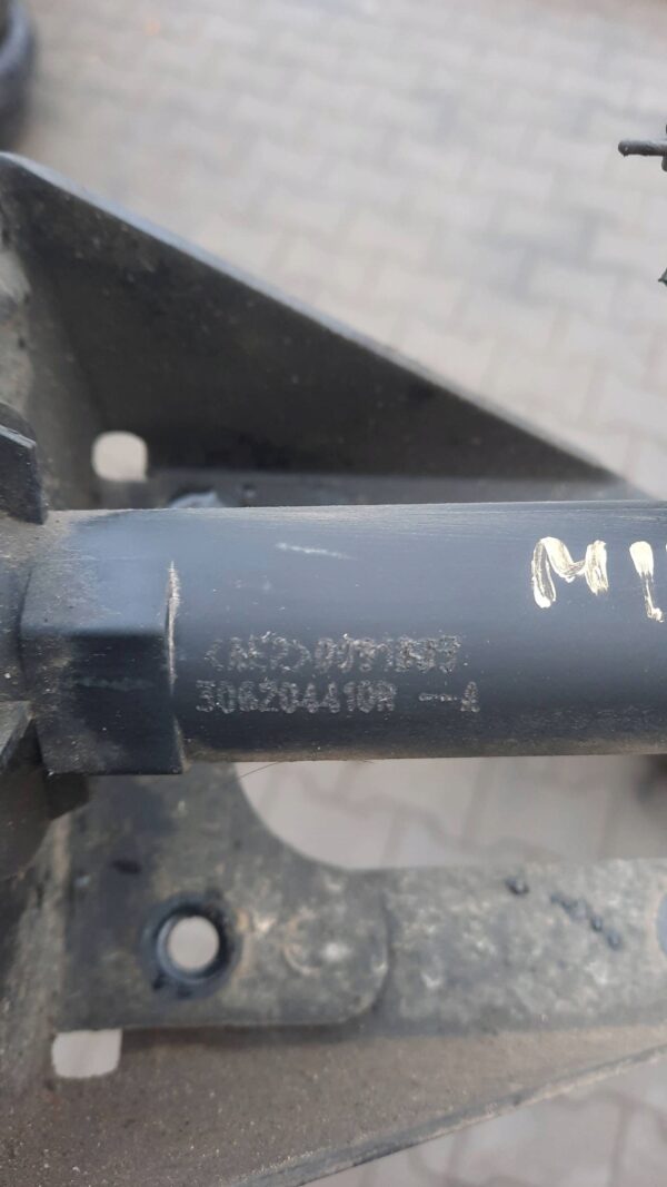 c6fb6240ec5705ff32245f5ea7f04ffd