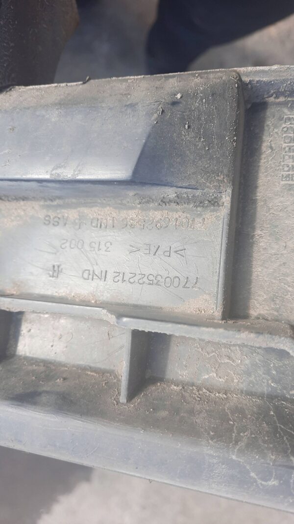 77b0334a12612fc5f47bd96cdd0ad65e