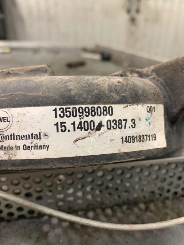 2db32aed2ee8a4d5b15d1986e214463f