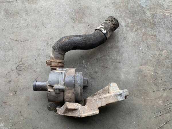 cdcec5a336b8ceb713cdbd479d4c034e