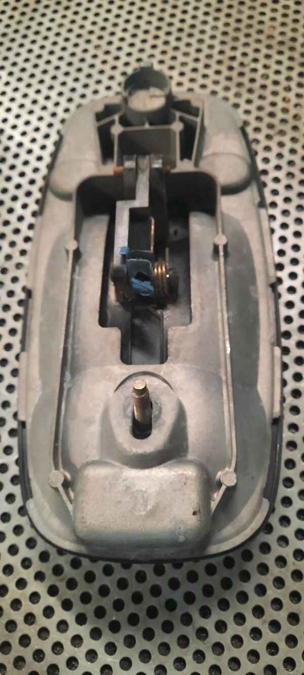 f318aaad00b6dd1153df65234074e038