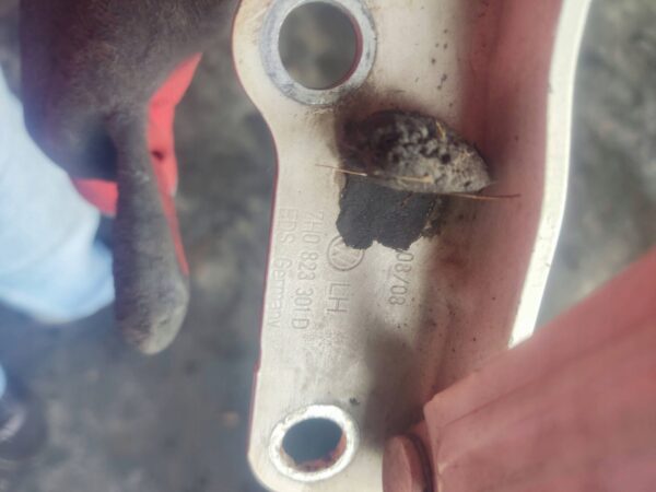 28af6512b54dd69734bf5431d7db1bce