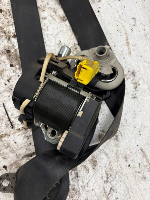 00c7ba533e4eb5a7860d92aabfa8b69a