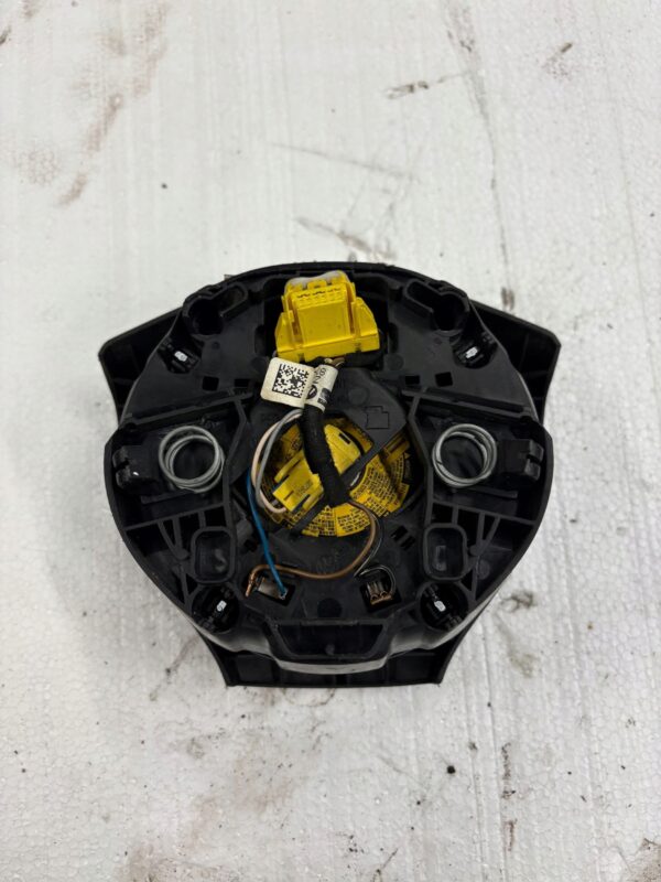 7330b4605fa6212e5fd581794241d672