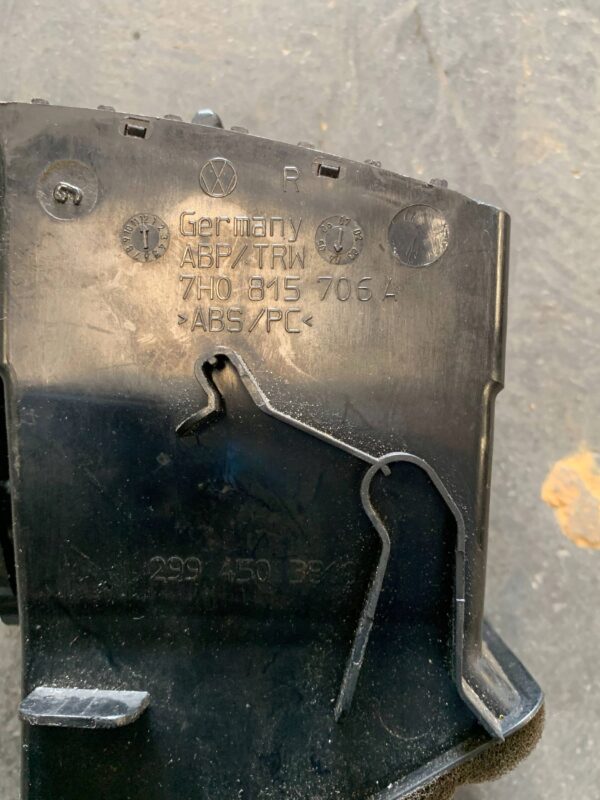 cec96b7047e0cde072b5dc01cdb1b88e