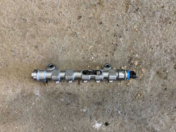 d73144f3017fbe71222fa2cb2a2b6330