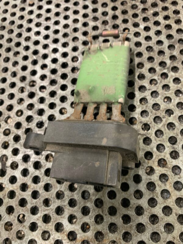 e7597839b569a868e4984ff2ec8717ce