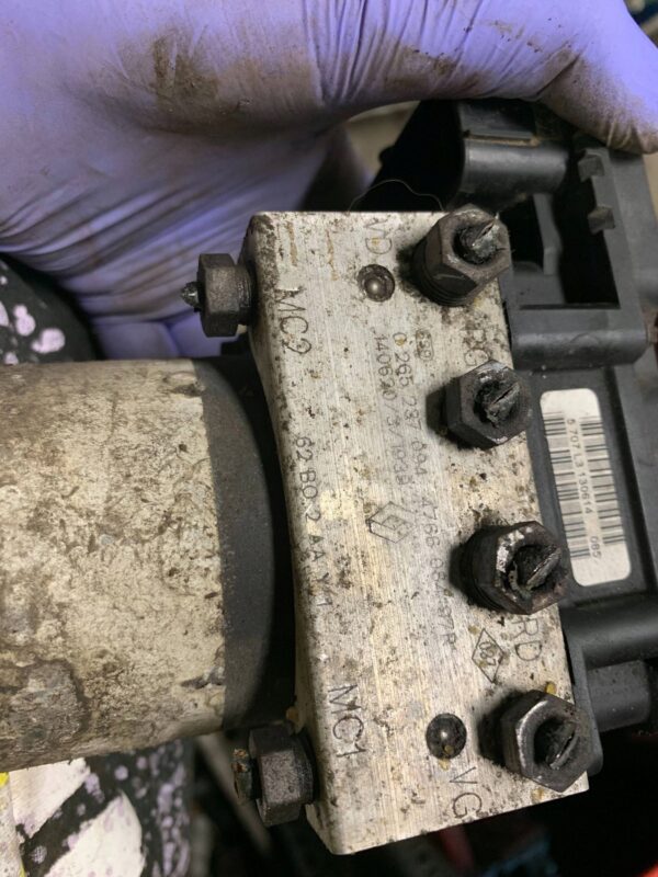 7b09a52c43f4401691be0c80956cef42