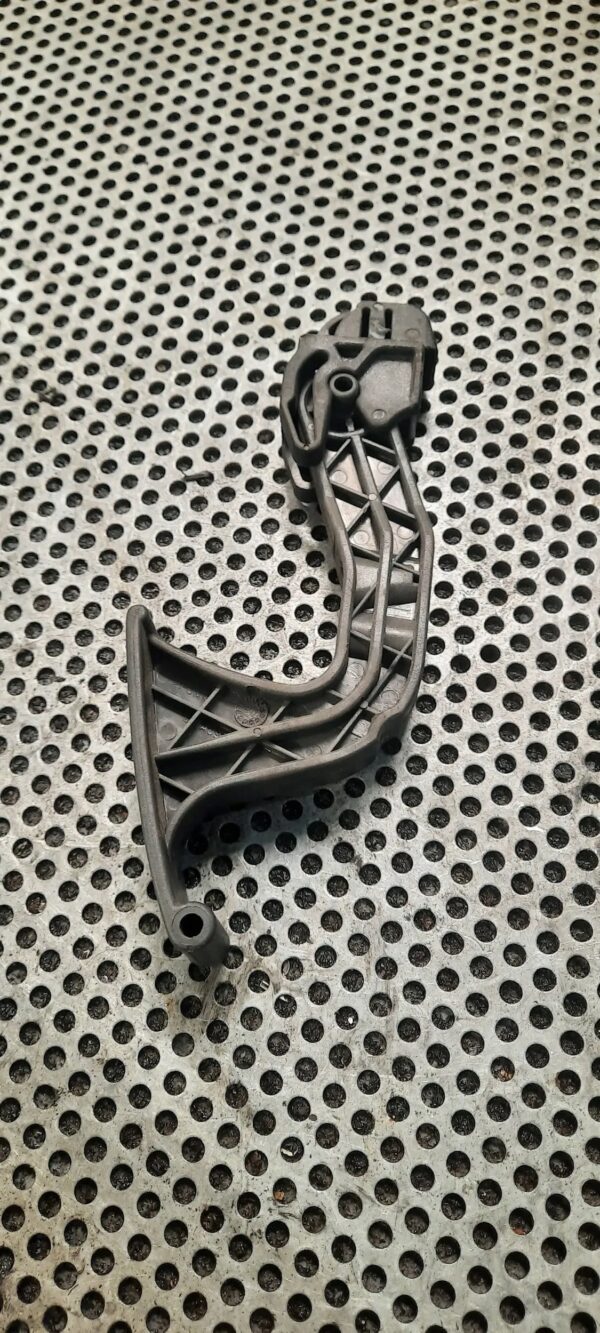 54566029b396fb058d8ba91d87ec4947