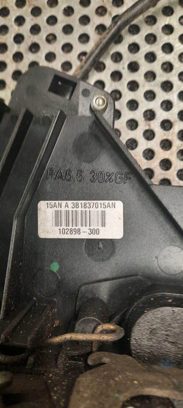 2d0e7c74cf9b608fee5fe5114f9e03dc