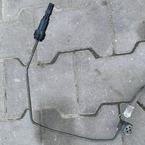 05a5fe919d76ff5efd14a00354049f8b