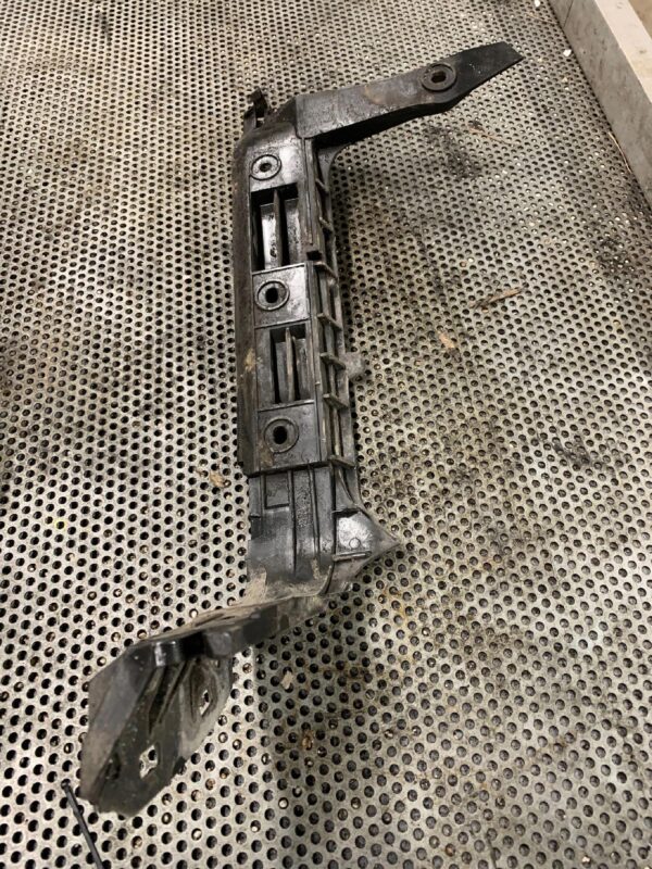 e785a1fefbdc36de05a3bbdb20f11020