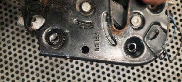 2def5162eab11d1b16a9005d0cf3b478