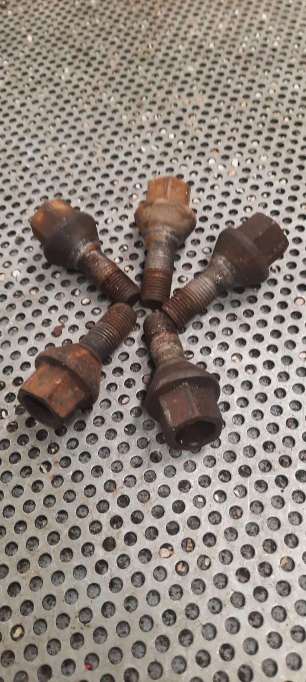 b1cbb849c170f8c079d64c5719c66d4b