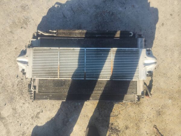 7036ac59bfb8cbb3cc8ee79b7873e591