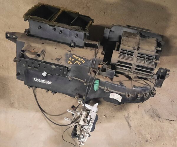 c3be84d2cdf2699647bd7dd2b79ba207