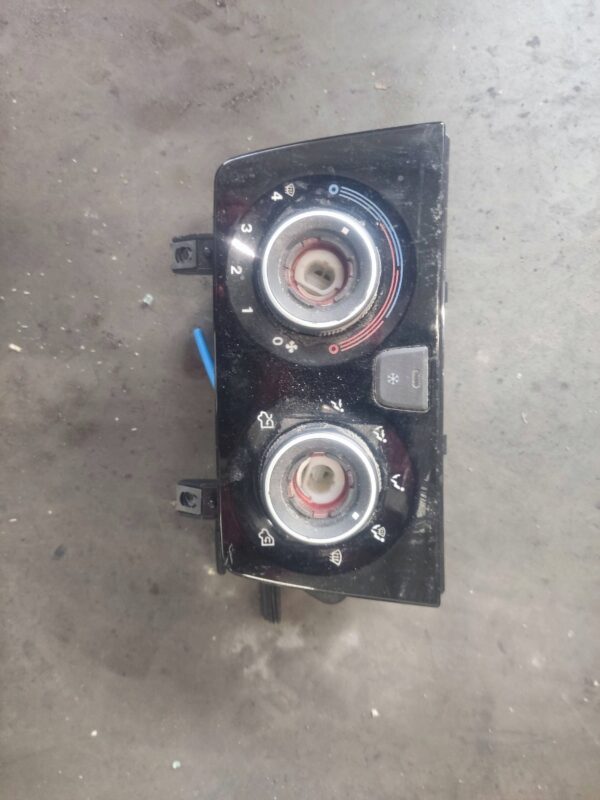 69aa03ec202f002cc29689c84de868c9