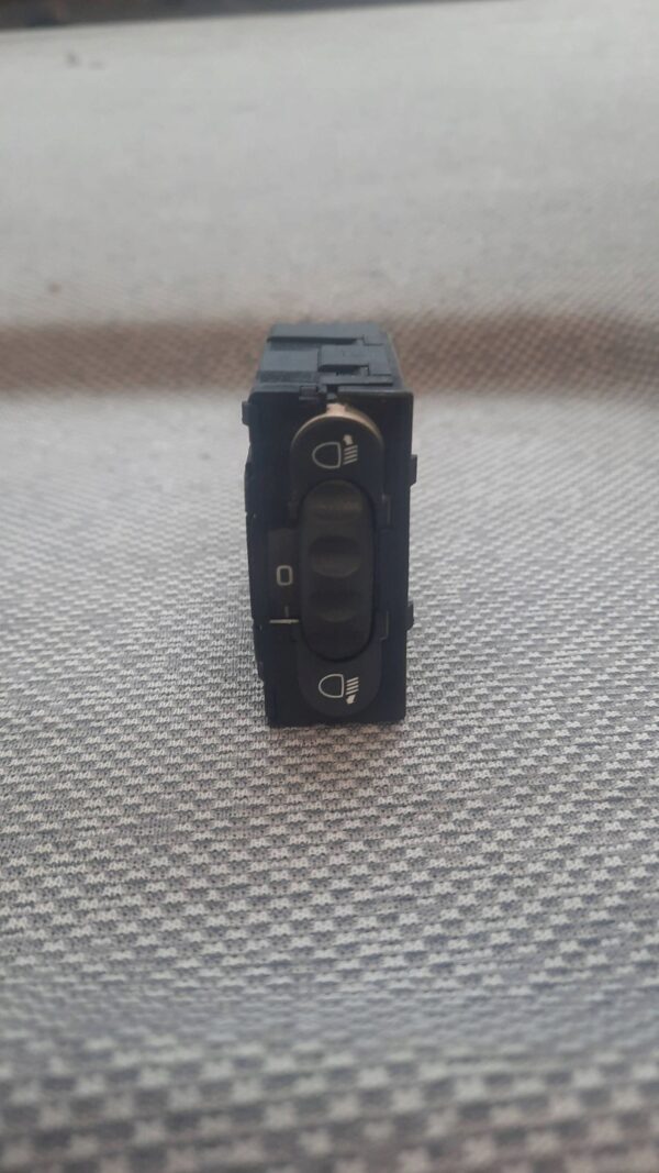 a90e12cff8d3d0eb2bc4daafe7613538