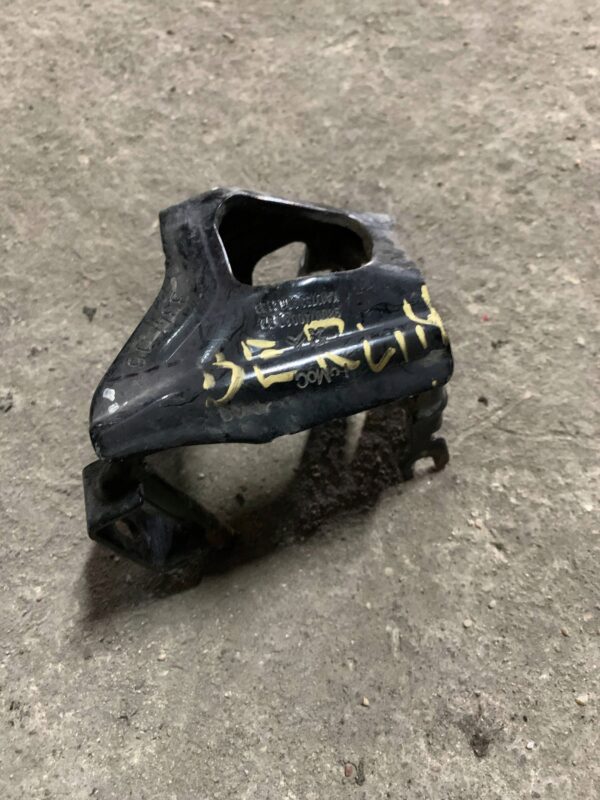 dfbb228931efe6af2300c1a43fd5619e