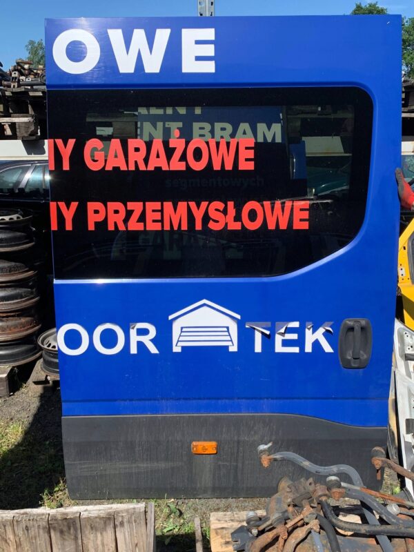 8811d4498dd624e6dd3f9ff6d5388f21