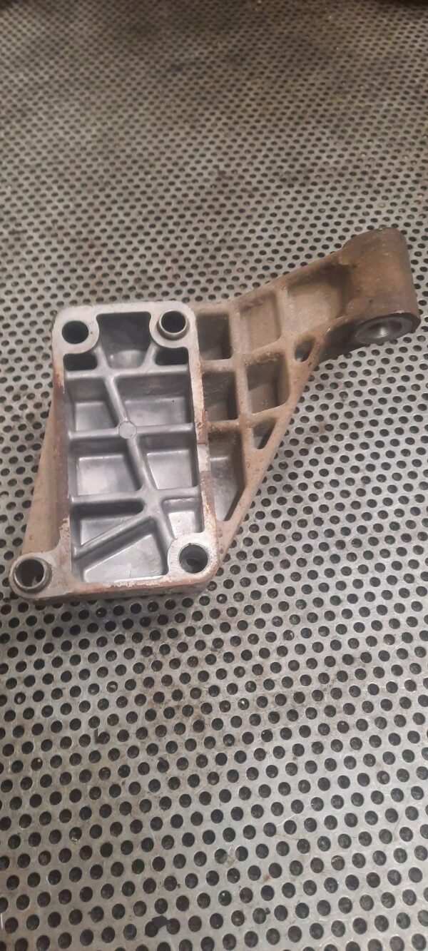 ef104f647b3c4f7e805599ab7b5d47d4