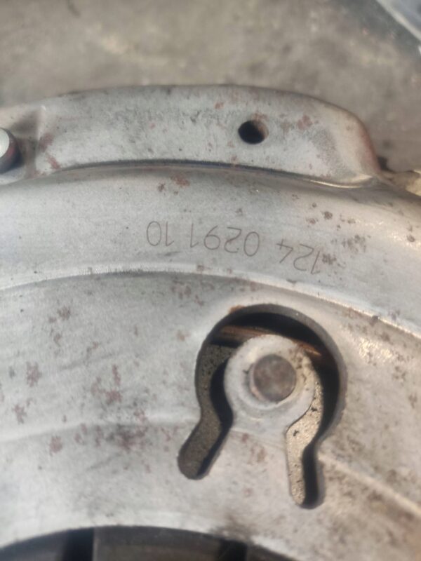 aa79ec3ff18f77ca78bc3f4246616011