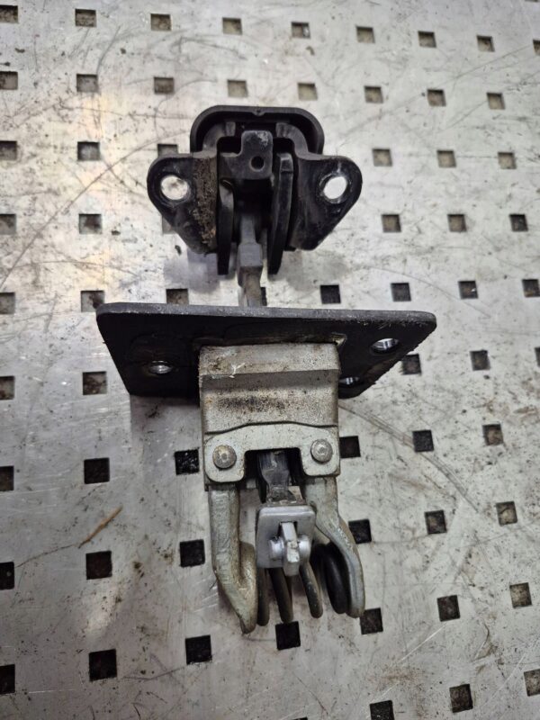 82e807bd758d06936fd60e0f6059f8b1