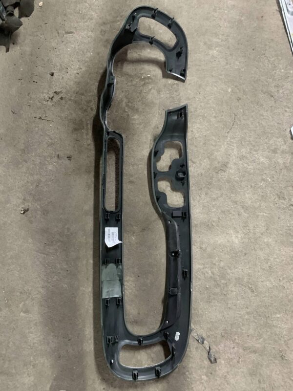 ec8309fa03164f601f1886a0ce4b5da1