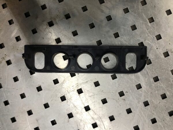 cfa198a35c8868b9b6183bb695571363