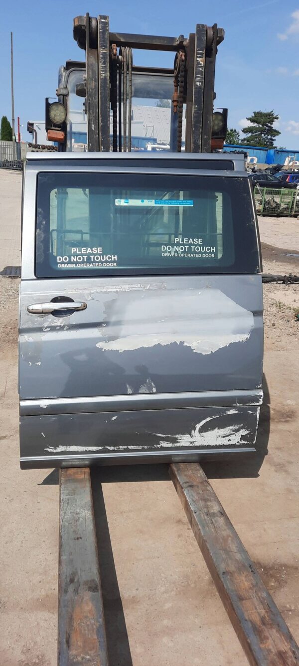 69b62034a90dabeb9c3b5f3eeba88778