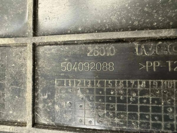 22e432477664e235bb28015699cc3301