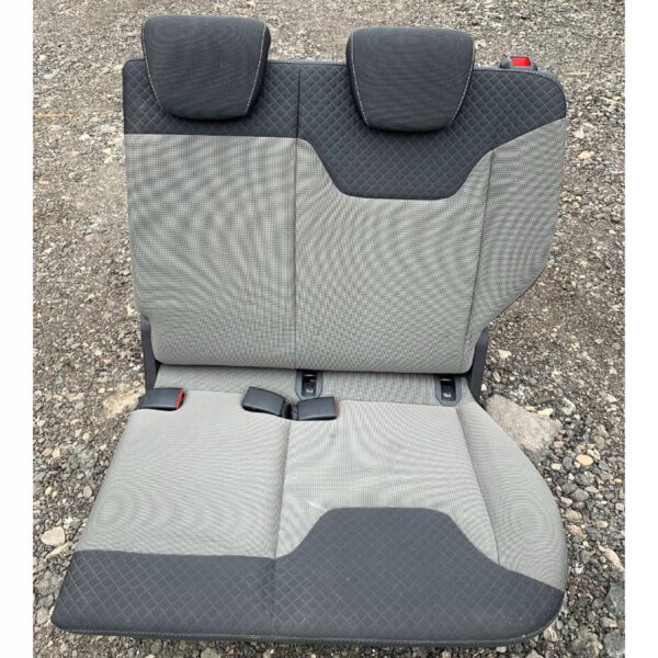 50ccfaf6ee5df9a67f6a110a044028ee